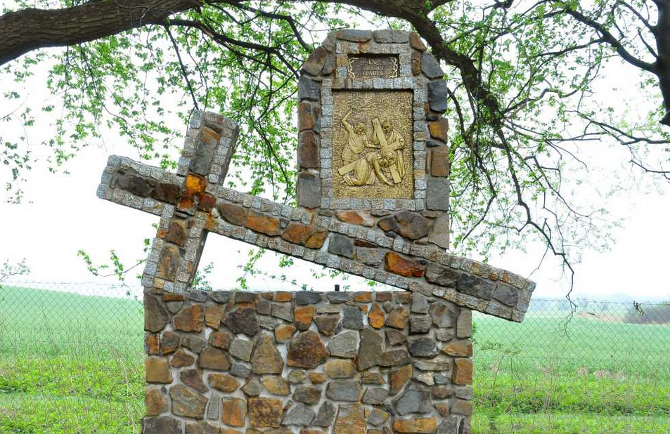 2023.04.01 Droga Krzyżowa - Strachocina (archiwum)